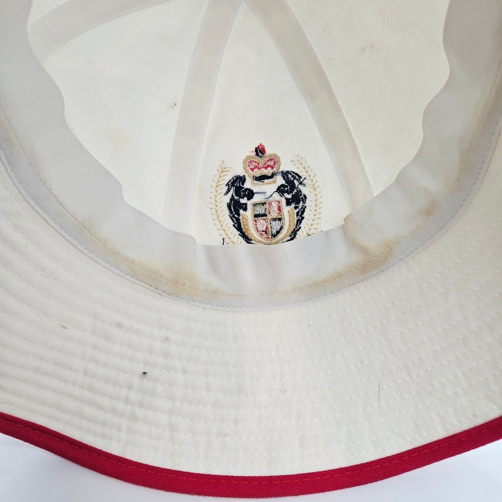 Vintage 1991 Liz Claiborne White Bucket Hat Red Trim Embroidered Crest Logo - Picture 6 of 8